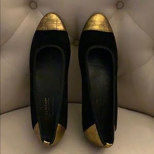 Donald Pliner , flats